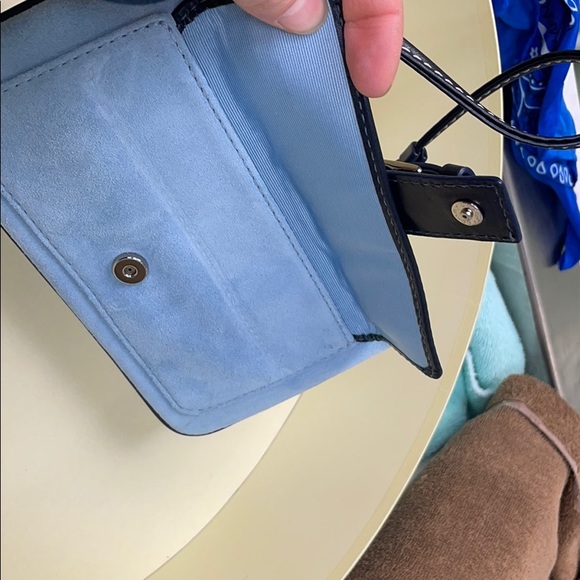 Light blue coach wristlet new with out tags - Picture 4 of 4